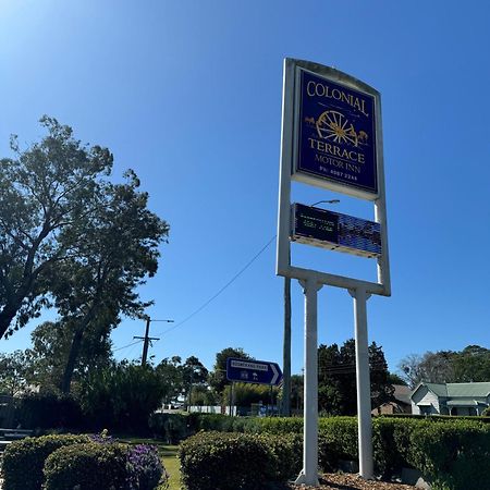 Colonial Terrace Motor Inn Raymond Terrace Ngoại thất bức ảnh